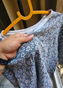 Cute Floral Print Cropped Top