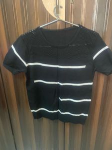 Black & White Striped Short Sleeve Top