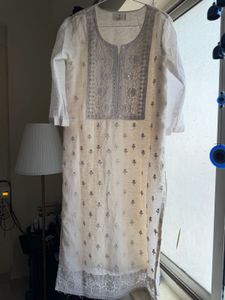 CREAM NAZAM KURTA SET WITH PRINTED DUPATTA