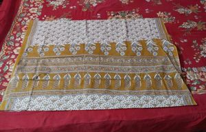 elegant White &amp; Yellow Beautiful Saree🤍✨