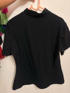 shein’s Black Cutout Dragon T-Shirt