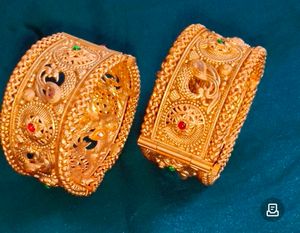 Gold Bangles with peacock 🦚 Design