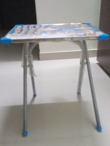 Kids Study Table