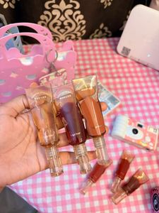 Ggege bear Essential Lip Gloss Set