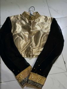 Elegant Gold &amp; Black Embellished full sleeve Blous