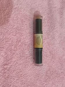 2-in-1 Contour Stick