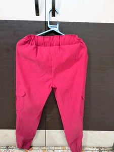 Women's Cargo Joggers! 💗