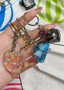 10 Keychains❤❤