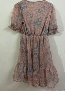 Flowy Floral Tiered Midi Dress