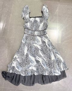 Chic Leopard Print Midi Dress