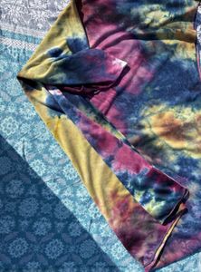 Tropical Print Scarf - Vibrant Toucan Design