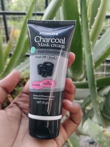 Regolith Charcoal Mask Cream
