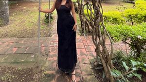 Elegant Black Maxi Dress