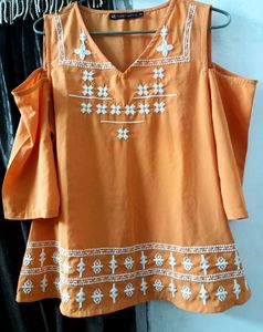 Cold Shoulder Embroidery Top