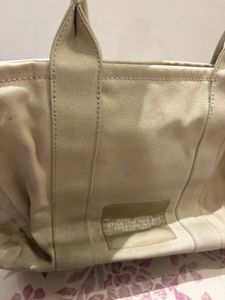 designer used Marc Jacobs The Tote Bag