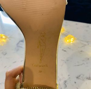 CATWALK Sparkling Gold Block Heels