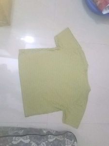 Basic lime green crop top