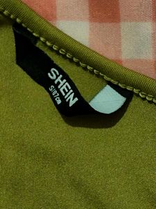 olive green one-shoulder mini dress 🫒.⋆