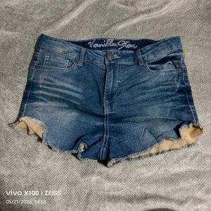 Vanilla Star Denim Shorts