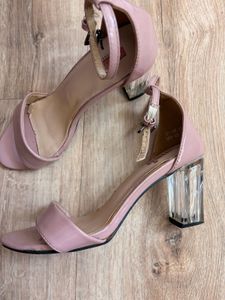 Chic Pink Block Heel Sandals