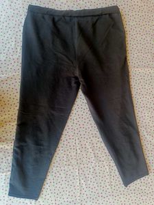 gym / yoga Black Track Pants