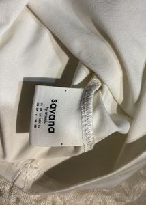 Fitted White T-Shirt for a snatched body
