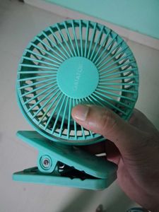 Clip-On Mini Fan