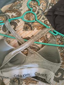 Calvin Klein Sports Bra