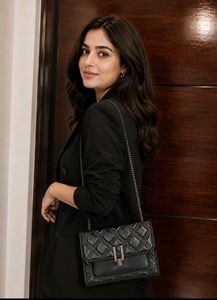 Chic Quilted Crossbody Bag