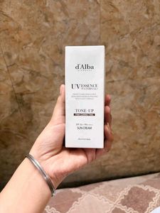 D'Alba UVessence Waterfull Tone-Up Sun Cream