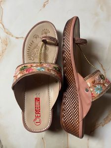 Embroidered Kolhapuri Sandals