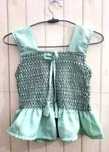 Green Bow Top