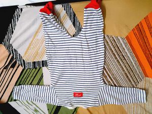 Cute Bear Hug Baby Romper