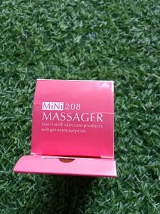 Shun Kang Mini 208 Massager white