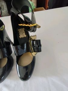 Black Heels (Women's)