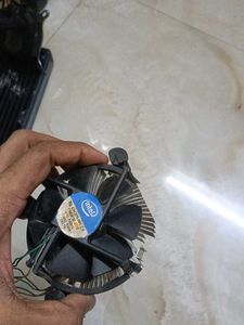 Intel CPU Cooler Fan working ok only body damage