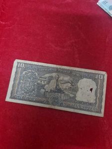 10 rs back side gandhi