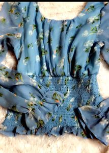 Y2K Vintage Romantic Florals  Blue Top 🩵💙