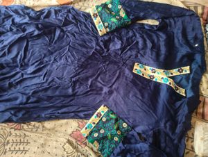 Elegant Blue Embroidered Kurta