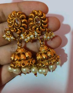 Exquisite Pearl & Gold Jhumka Earrings