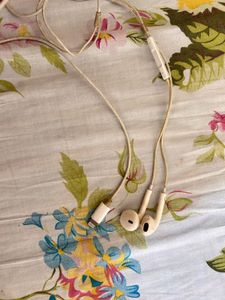 Apple Wired EarPods (only Left Working)