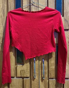 Long Sleeve Asymmetric Hem Crop Top