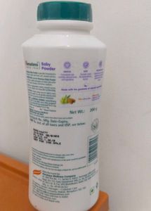 Himalaya Baby Powder
