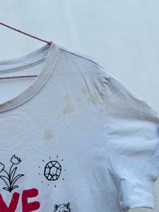 White Graphic T-Shirt "Love Your Life"