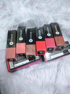 Sugar Cosmetics Glide Peptide Serum Lip Stick