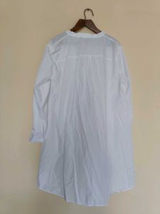 Chic White Button-Up Tunic Top
