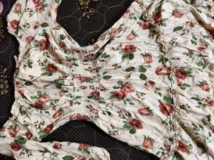 Chic Off-Shoulder Floral Mini Dress