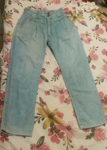 High-Waisted baggy Jeans