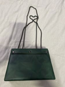 Elegant Green Shoulder Bag