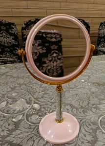 Tabletop Makeup Mirror With Free Gift 🎁